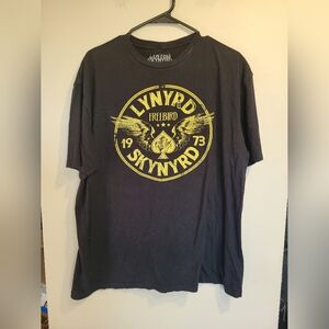 Lynyrd Skynyrd Black and Yellow Graphic Tee, Size XL